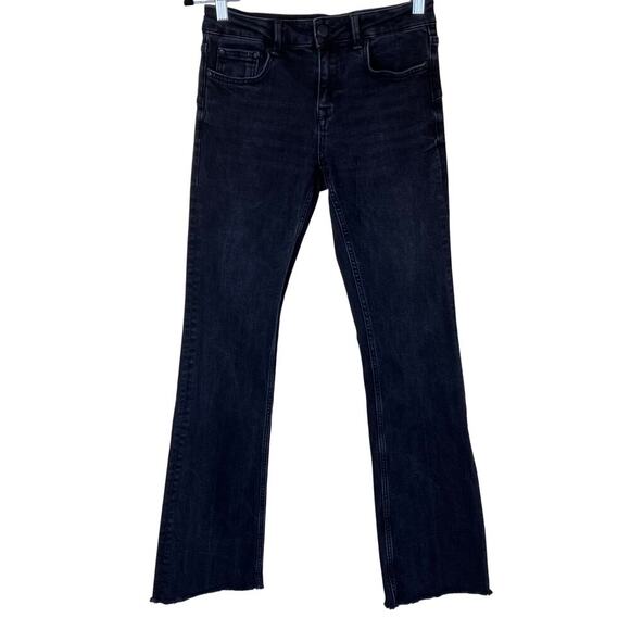 Zara Sz 6 Charcoal Washed Black Slim Flare Jeans Mid Rise Stretchy Raw Hem - Picture 2 of 16